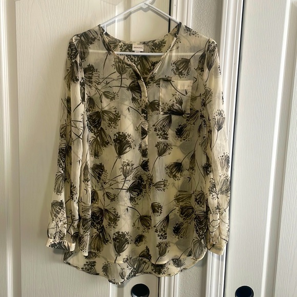 Sheer tunic. Size S - Picture 1 of 2